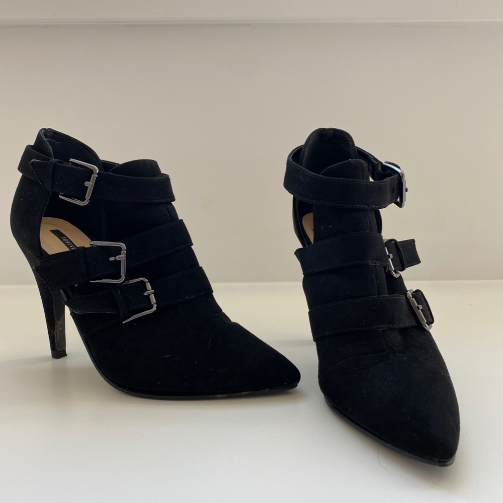 Forever 21 Size 6 Heels